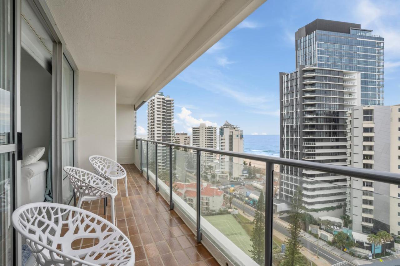 Baronnet Apartments Gold Coast Eksteriør billede